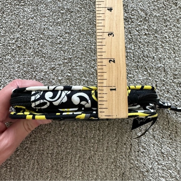 VERA BRADLEY— Smartphone Wristlet Wallet Baroque - Picture 7 of 7